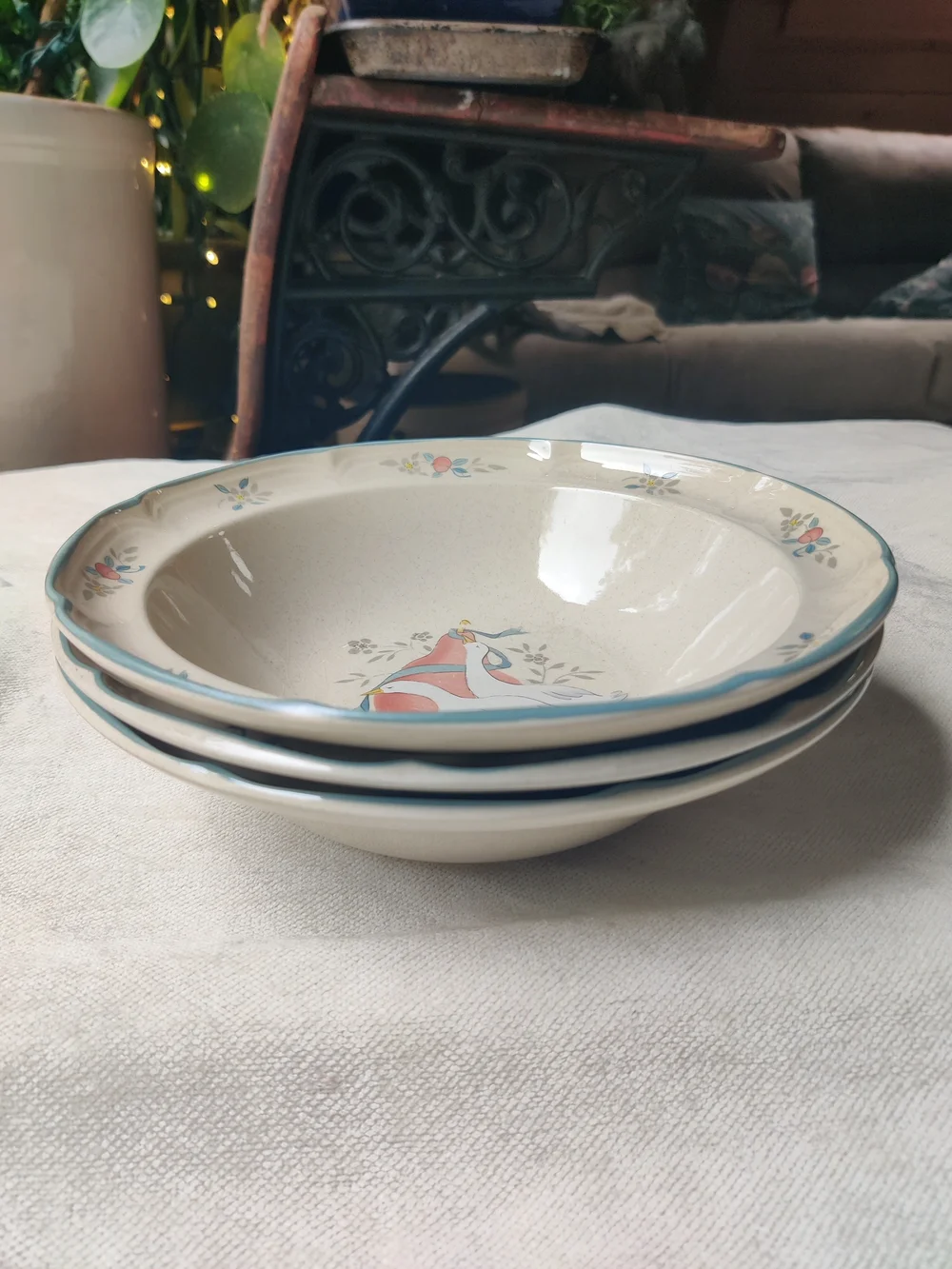 80s International Marmalade Country Goose Large Bowls 3 Pear Blue Ribbon 9.25